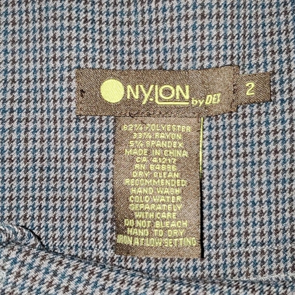 Vintage Crop Pants - Picture 6 of 14